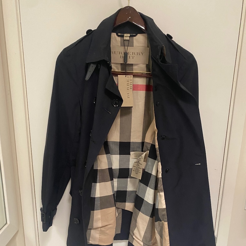 Burnerry New Woman’s Double Breasted Short Trench